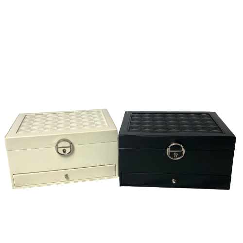 Lockable Ivory or Black Jewellery Box Embellished with Diamond-Pattern ...